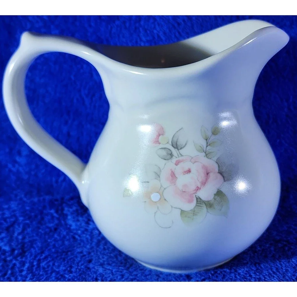 Pfaltzgraff Tea Rose Cream & Sugar Set